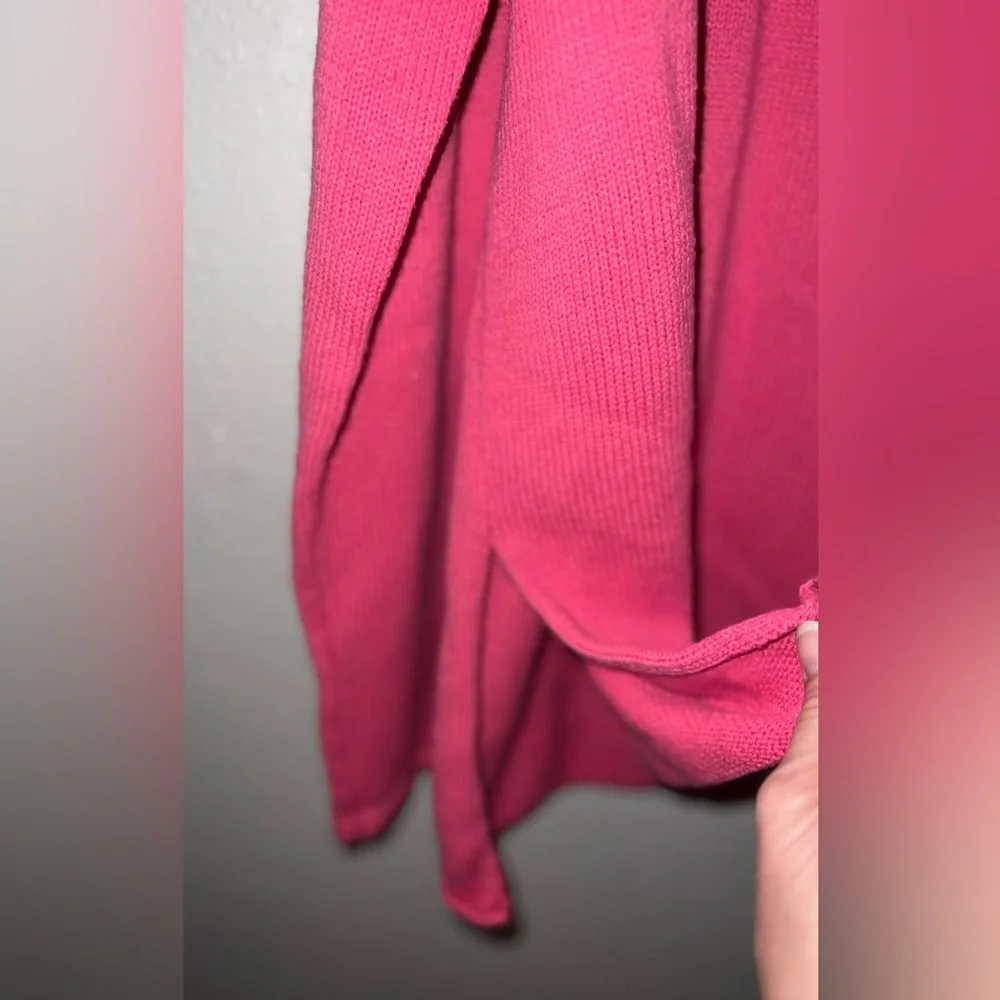 Women’s Pink XOXO Heart Sweater